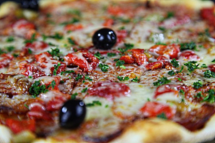 Pizza BILBAO (chorizo frais grillé) 
